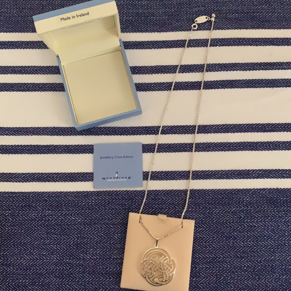 Irish Newbridge silver necklace Celtic Pendant - Made in Ireland - Picture 6 of 9